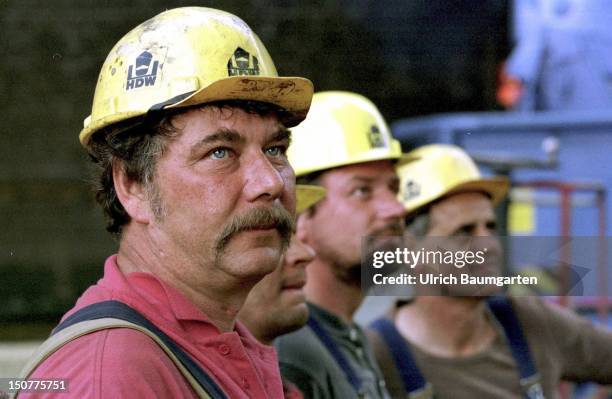 Shipyard workers at the Howaldts-Werken Deutsche Werft AG in Kiel.