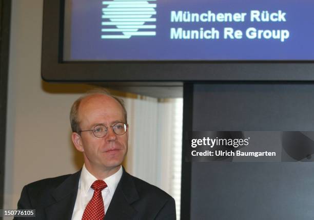 Dr Nikolaus Von Bomhard Photos and Premium High Res Pictures Getty Images