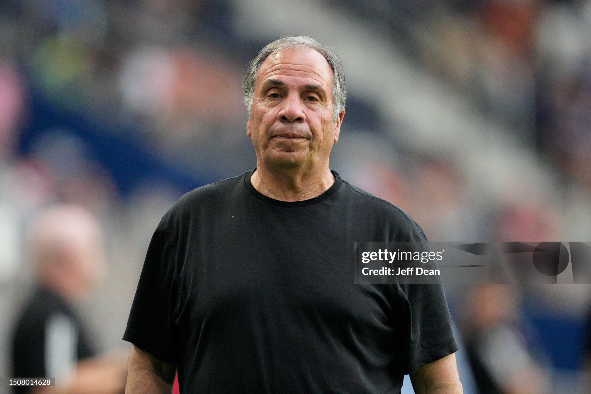 Ex USMNT head coach Bruce Arena resigns from New England Revolution