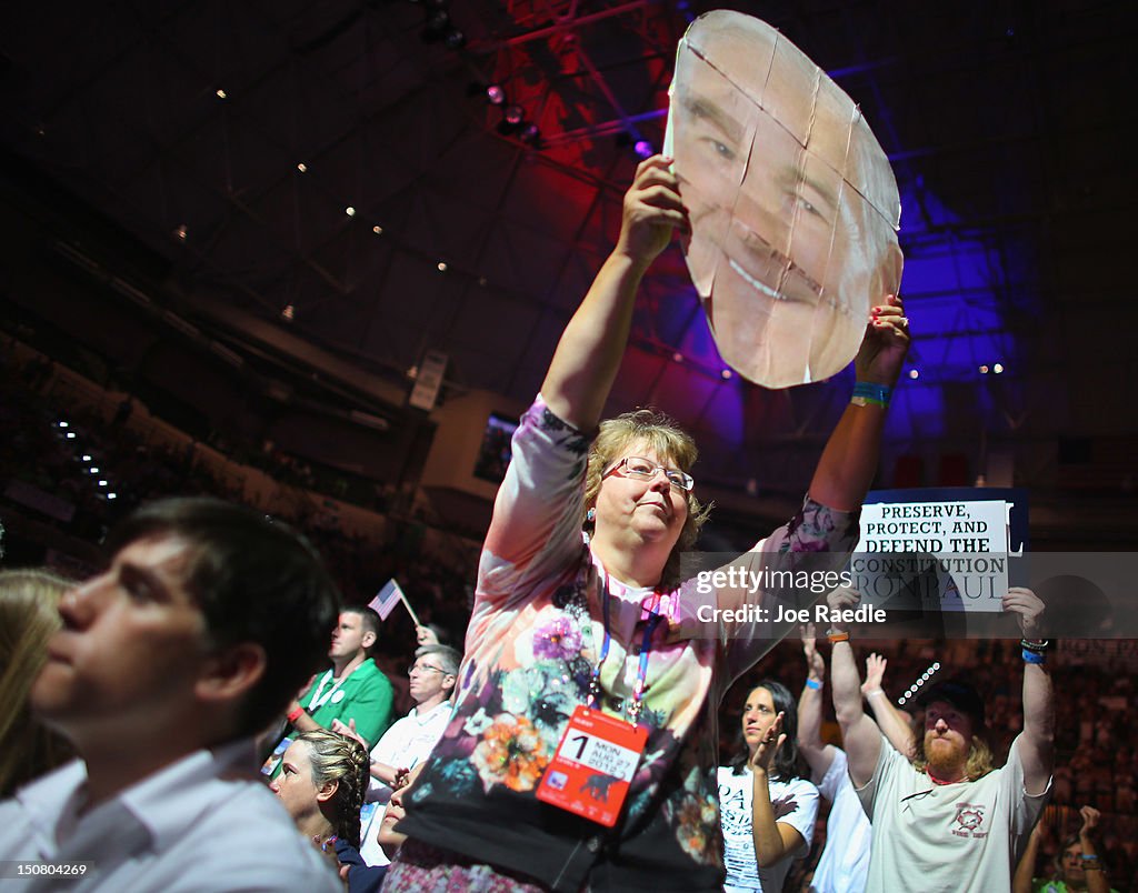 Ron Paul Holds Rally On Eve Of The Republican National Convention