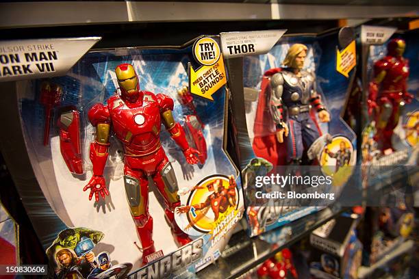 Hasbro.com 1,909 Hasbro Toys Stock Photos, High-Res Pictures, and Images - Getty ...