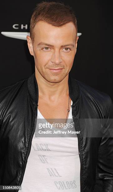 Joey Lawrence arrives at the Los Angeles Premiere of 'Total Recall' at Grauman's Chinese Theatre on August 1, 2012 in Hollywood, California.