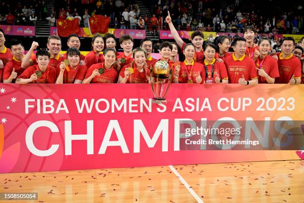 Gold medallists Team China celebrate with the FIBA Women's Asia Cup 2023 Champions Trophy during the medal ceremony after the 2023 FIBA Women's Asia...