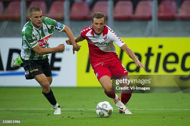 Joey van den Berg of PEC Zwolle,Alexander Gerndt of FC Utrecht during the Dutch Eredivisie match between FC Utrecht and PEC Zwolle at the Galgewaard...