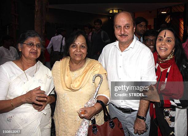 Actor Rohini Brother 81 Hangal Stock Photos, High-Res Pictures, and Images - Getty Images