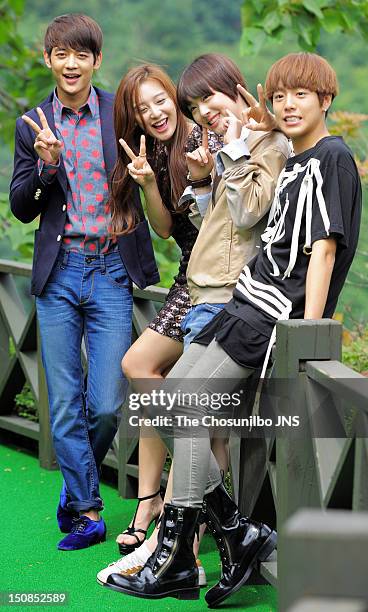 Min-Ho of SHINee, Kim Ji-Won, Sulli of f, and Lee Hyun-Woo pose ... Image Kim Ji Won image beautiful image beautiful image beautiful image beautiful - Min-Ho of SHINee, Kim Ji-Won, Sulli of f, and Lee Hyun-Woo pose ...