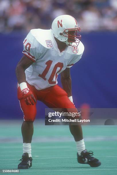 Mike Minter of the Nebraska Cornhuskers in position during a college football game against the West Virginia Mountaineers on August 31, 1994 at...