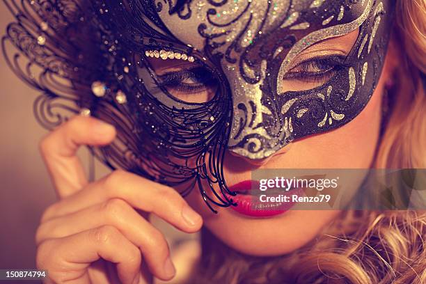 3 803点の仮面舞踏会 女性のストックフォト Getty Images 3 803点の仮面舞踏会 女性のストックフォト Getty Images