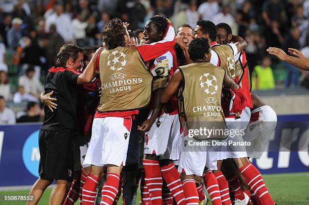 Braga players celebrate victory after the UEFA Champions League play-off match between Udinese Calcio and SC Braga at Friuli Stadium on August 28,...