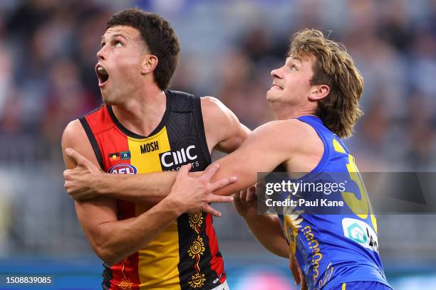 Harry Ruck Harry Rowan Photos and Premium High Res Pictures - Getty Images