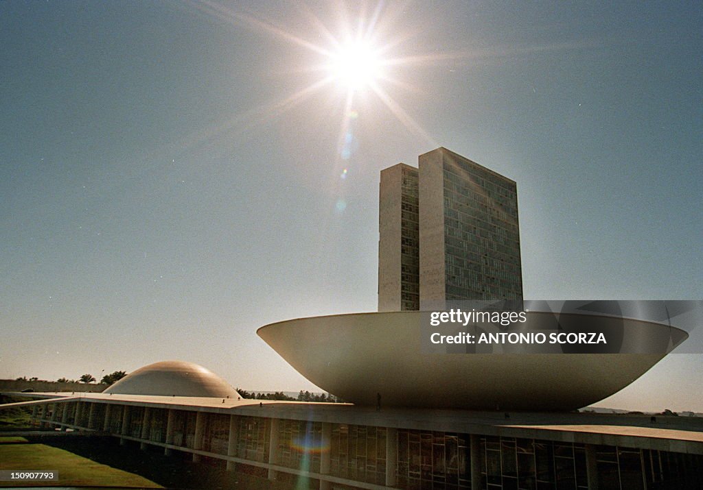 BRASIL-BRASILIA-2000