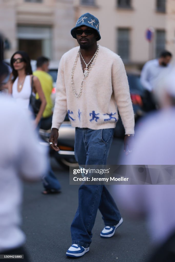 Street Style - Paris Fashion Week - Menswear Spring/Summer 2024 : Day Five