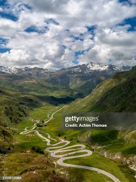 alpine pass road, switzerland, europe - hairpin curve stock pictures, royalty-free photos & images
