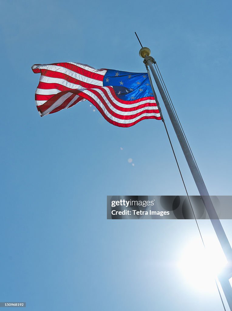 USA, New York City, 15 star US flag