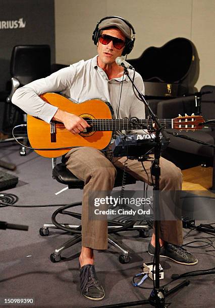 Musician Ben Taylor performs at the SiriusXM Studio on August 29, 2012 in New York City.