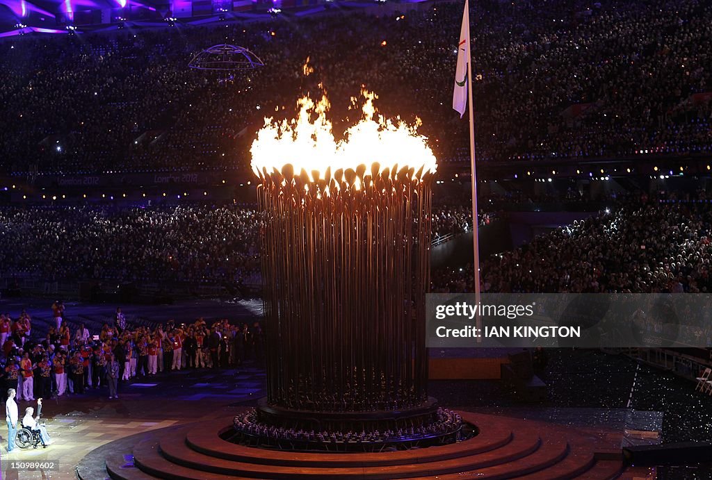 OLY-2012-PARALYMPICS-OPENING-FLAME