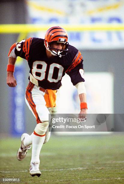 Wide Receiver Cris Collinsworth of the Cincinnati Bengals runs a pass rout against the San Diego Chargers during an NFL football game at Jack Murphy...