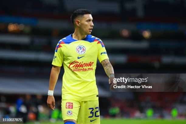 Leonardo Suarez of America looks on during the 1st round match between America and FC Juarez as part of the Torneo Apertura 2023 Liga MX at Azteca...