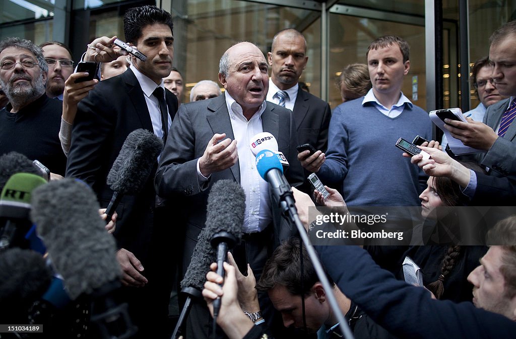 Abramovich Wins Berezovsky's Lawsuit Over Stake in Sibneft