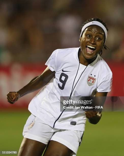 Chioma Ubogagu of the USA celebrates scoring a goal during the FIFA U-20 Women's World Cup Quarter-Final match between Korea DPR v USA at Komaba...