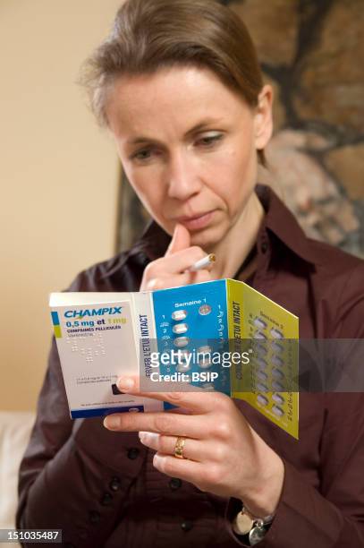 Champix Active Molecule Varenicline Is A Drug Recommended In The Framework Of Tobacco Withdrawal. Here, A Young Woman, Wanting To Quit Smoking, Is...