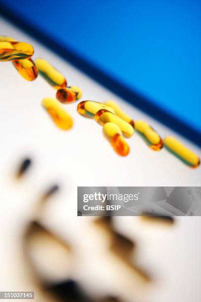 Maxepa Cap 59 Polyunsaturated Stock Photos, High-Res Pictures, and Images - Getty ...