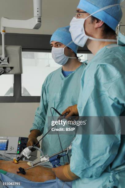 Photo Essay At Lyon Hospital, France. Department Of Urology. Sex Reassignment Sugery Transgender Ftm. Here Hystero Ovariectomy Under Laparoscopy....