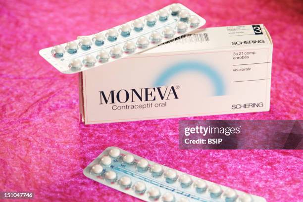 Moneva Map Moneva Photos and Premium High Res Pictures - Getty Images