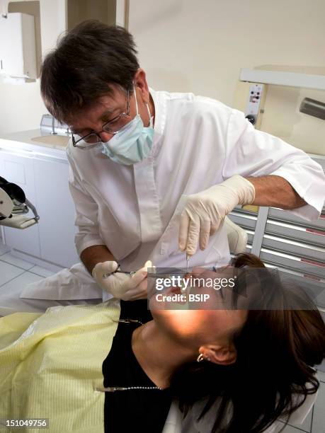 Local Anesthesia Graphics Local Anesthesia Photos and Premium High Res Pictures - Getty Images