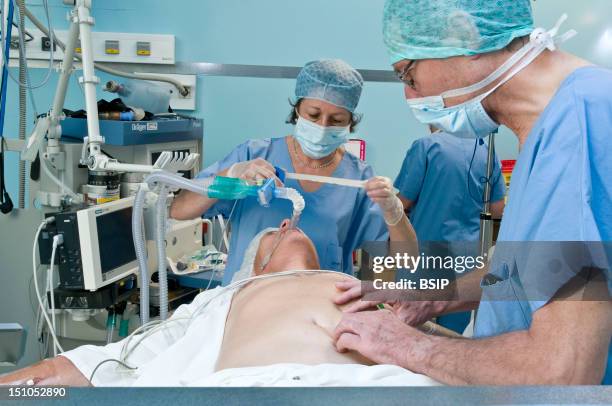 Photo Essay From Hospital. South Francilien Hospital Louise Michel Hospital In Evry, France. Operating Room. Implantation Of An Insulin Pump. General...