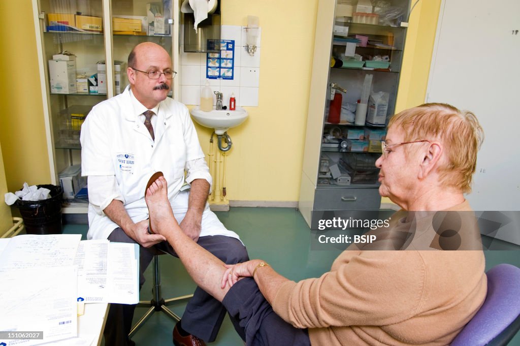 Podiatry Consultation Elderly P.