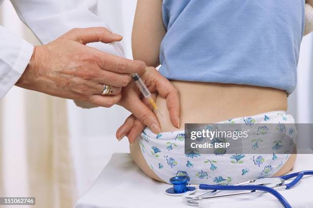 Bar Bottom Injection 76 Buttocks Injection Stock Photos, High-Res Pictures, and Images ...
