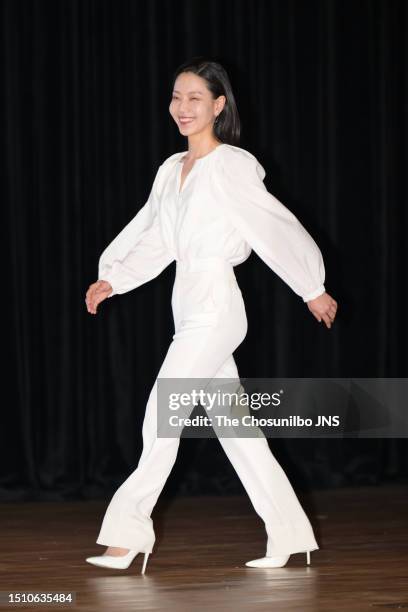 Kim Sin Rok Kim Shin Rok Photos and Premium High Res Pictures - Getty Images