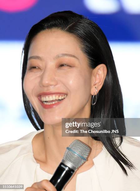 Kim Sin Rok Kim Shin Rok Photos and Premium High Res Pictures - Getty Images