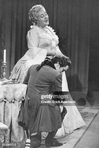 French soprano Régine Crespin in the opera 'Der Rosenkavalier' by Richard Strauss at the Glyndebourne Opera Festival, 26th May 1959. A final...