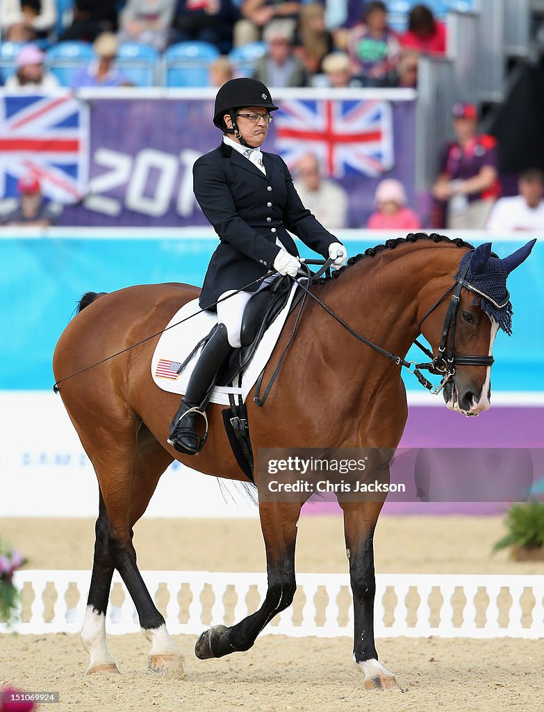 2012 London Paralympics - Day 2 - Equestrian