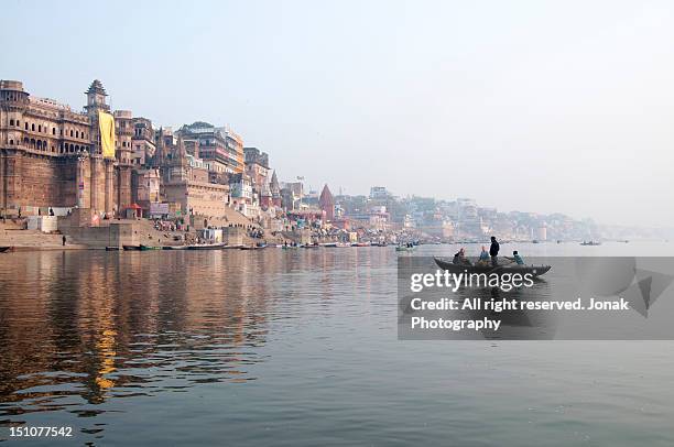 varanasi ghat - varanasi ganges stock pictures, royalty-free photos & images