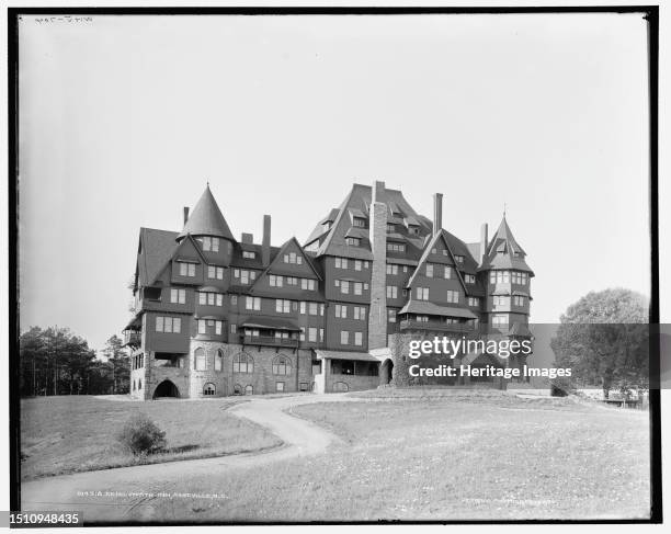 Kenilworth Inn, Asheville, N.C., . Creator: William H. Jackson.