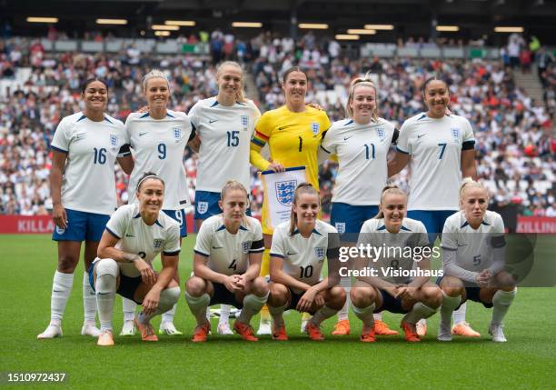 Jess Carter, Rachel Daly, Esme Morgan, Mary Earps, Lauren Hemp, Lauren James, Lucy Bronze, Keira Walsh, Ella Toone, Georgia Stanway and Alex...