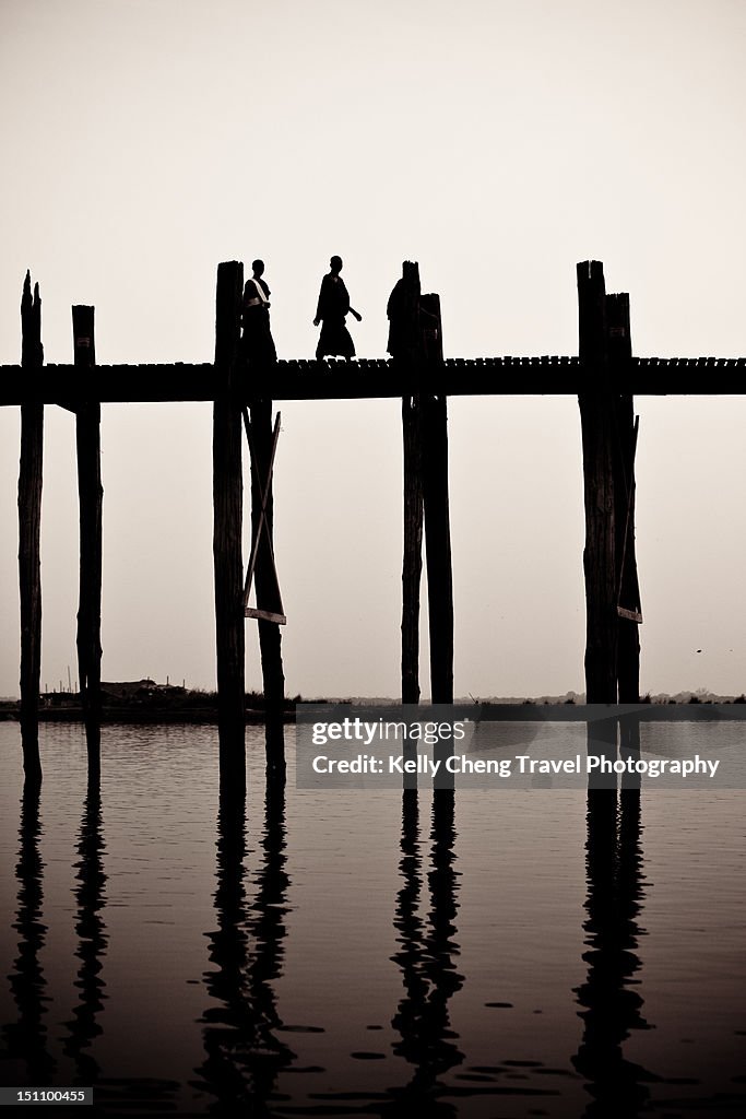 U Bein bridge