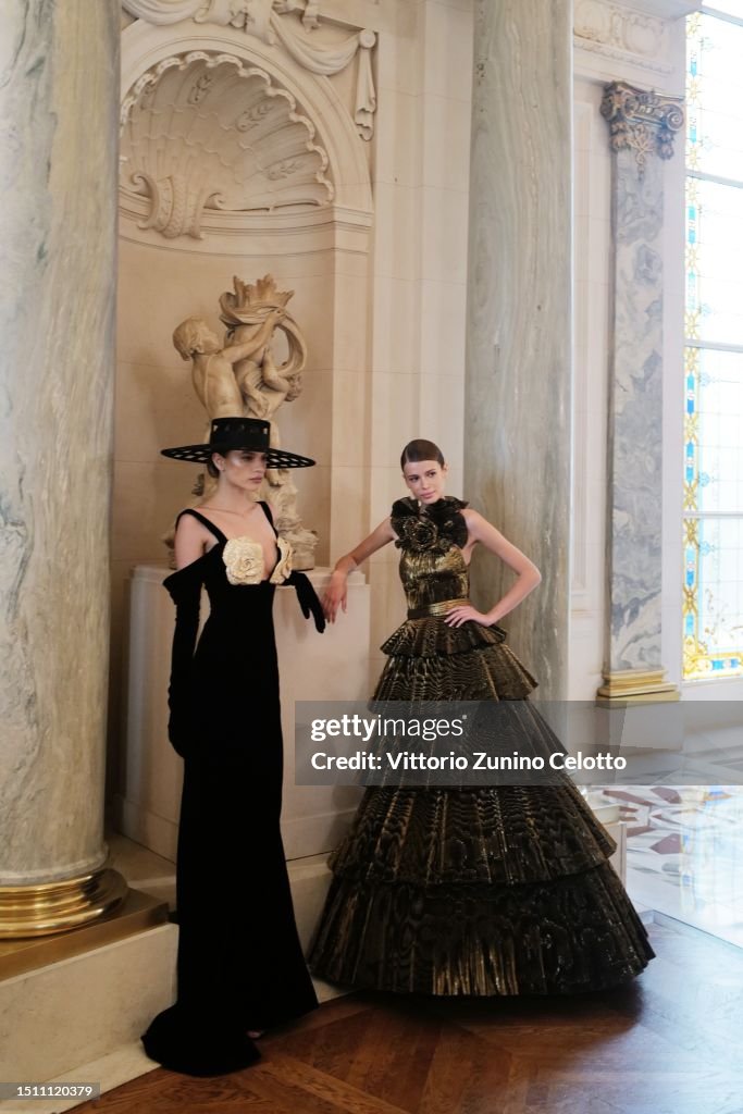 Tamara Ralph : Backstage - Paris Fashion Week - Haute Couture Fall/Winter 2023/2024
