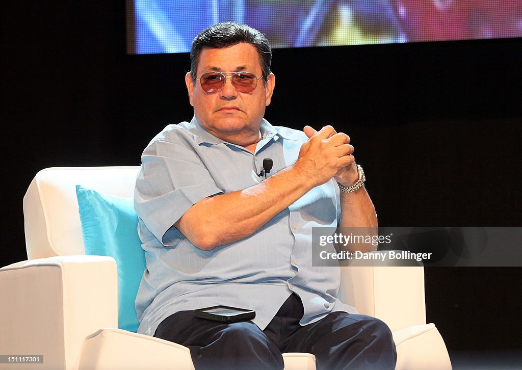 People En Espanol Festival 2012 - Convention Center - Day 1