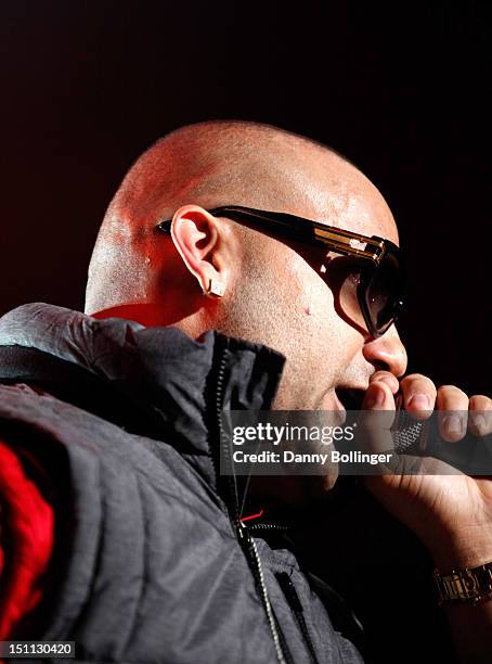Elgetty Rapper 112 El Cata Stock Photos, High-Res Pictures, and Images - Getty Images
