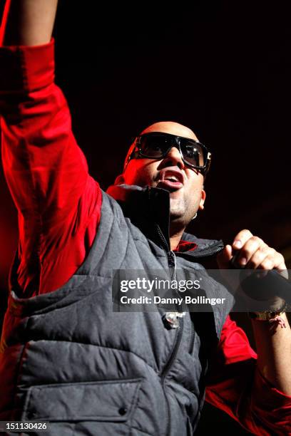 Elgetty Rapper 112 El Cata Stock Photos, High-Res Pictures, and Images - Getty Images