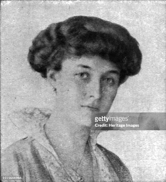 'La Nouvelle Europe; la crise de gouvernement de Luxembourg; la princess Charlotte, nouvelle archiduchesse regnante', 1919. From "L'Album de la...