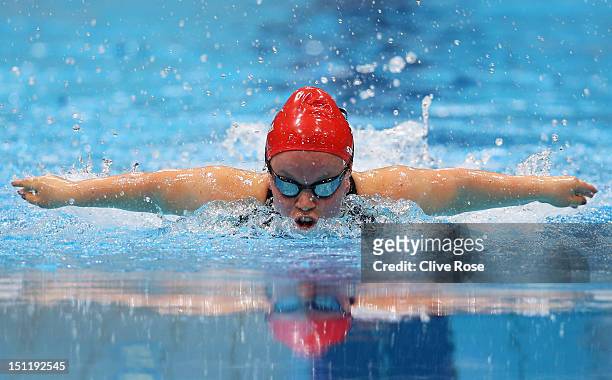 Eleanor Simmonds of Great Britain competes in the Women's 200m Individual Medley - SM6 final on day 5 of the London 2012 Paralympic Games at Aquatics...