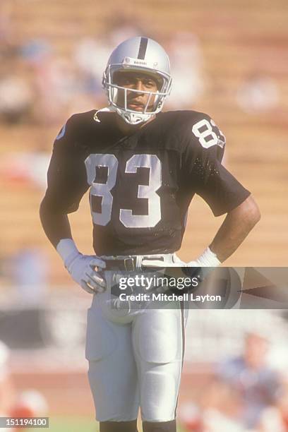 Willie Gault of the Los Angeles Raiders looks on before a football game against the Atlanta Falcons on November 20, 1988 at Los Angeles Colliseum in...