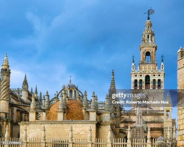 seville cathedral - spanish-colonial-architecture stock pictures, royalty-free photos & images