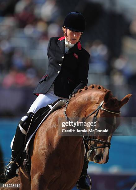 Deborah Riddle 53 Deborah Criddle Stock Photos, High-Res Pictures, and Images - Getty ...