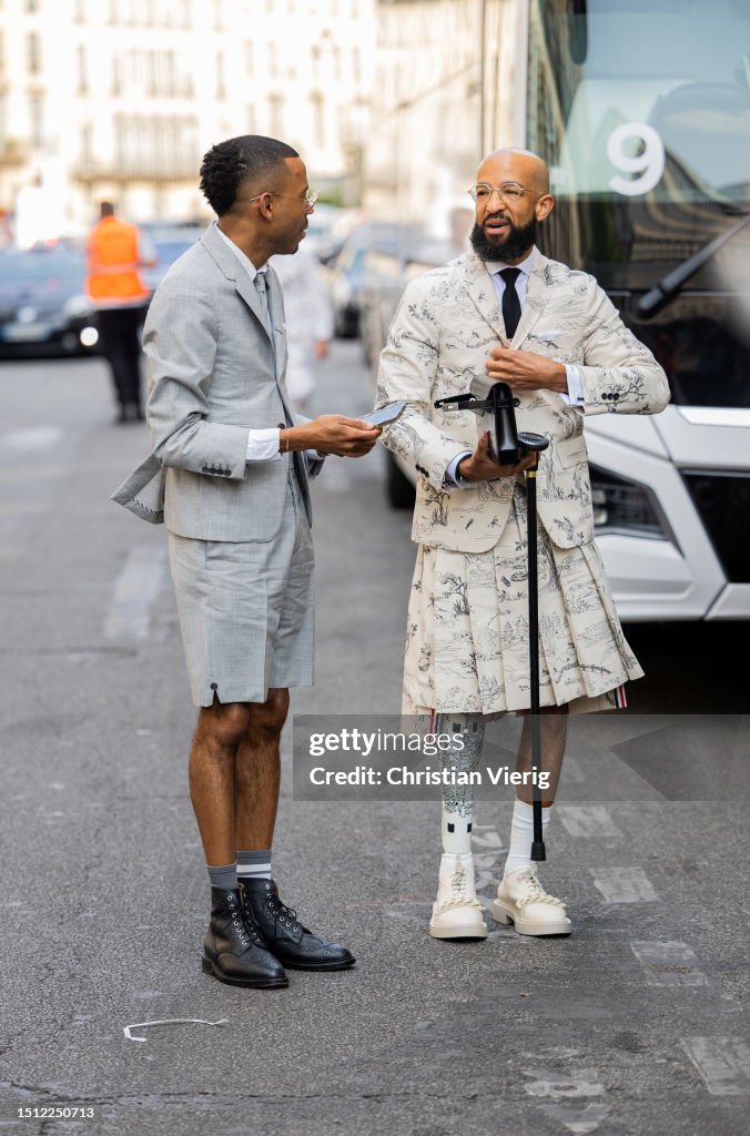Street Style - Paris Fashion Week - Haute Couture Fall/Winter 2023/2024 - Day One
